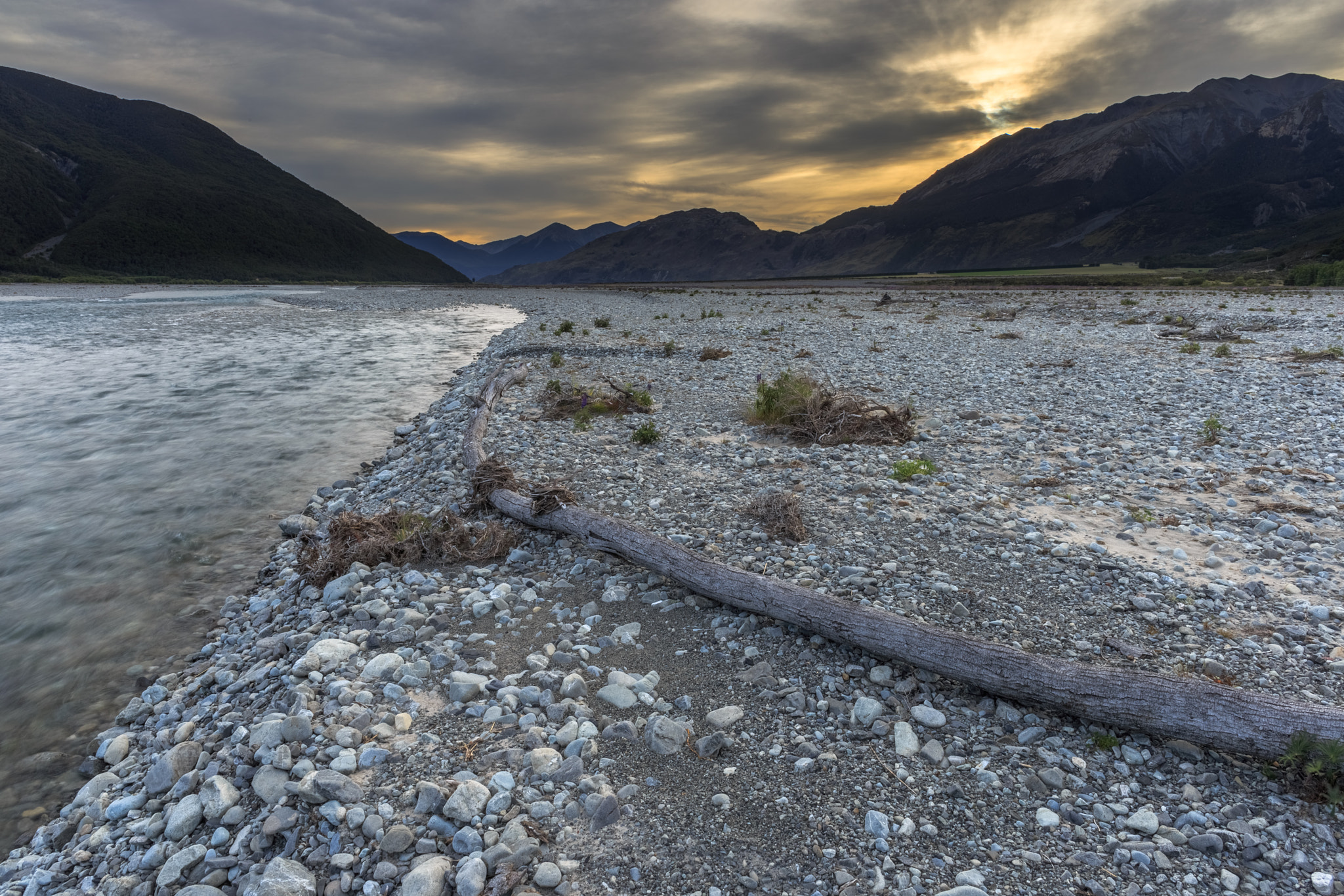 Canon EF 24mm F2.8 IS USM sample photo. Bealey river photography