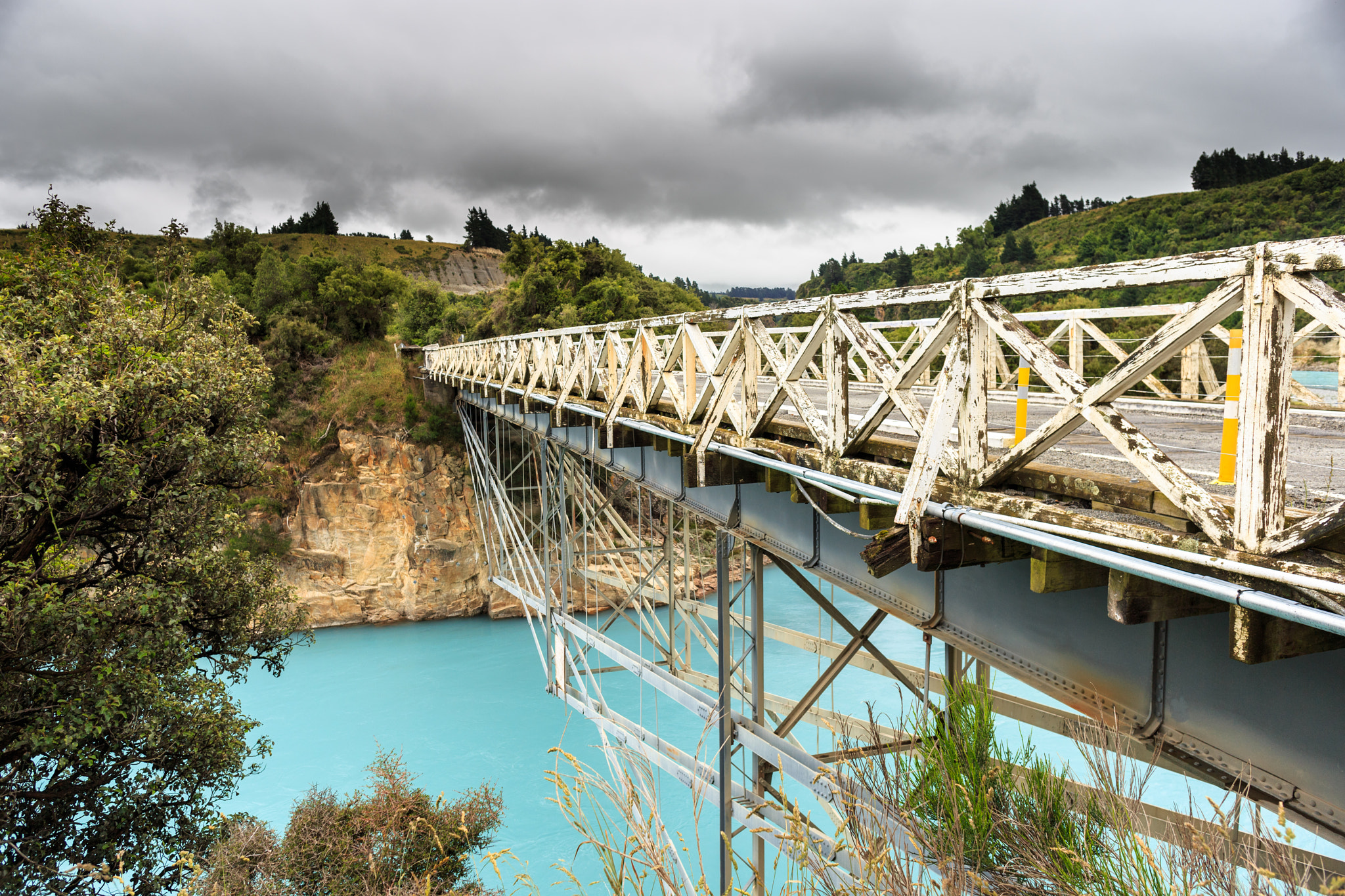 Canon EF 24mm F2.8 IS USM sample photo. Rakaia gorge bridge photography