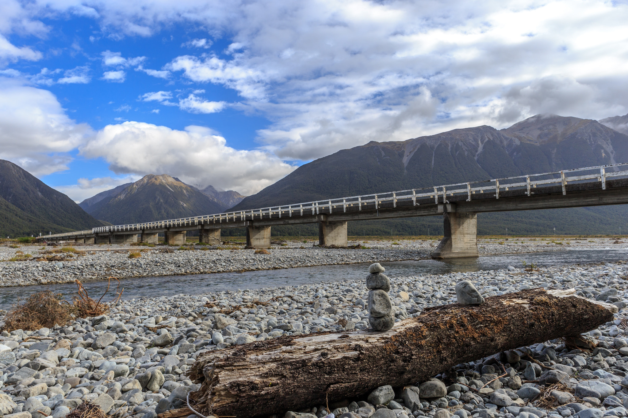 Canon EF 24mm F2.8 IS USM sample photo. Bealey river bridge photography