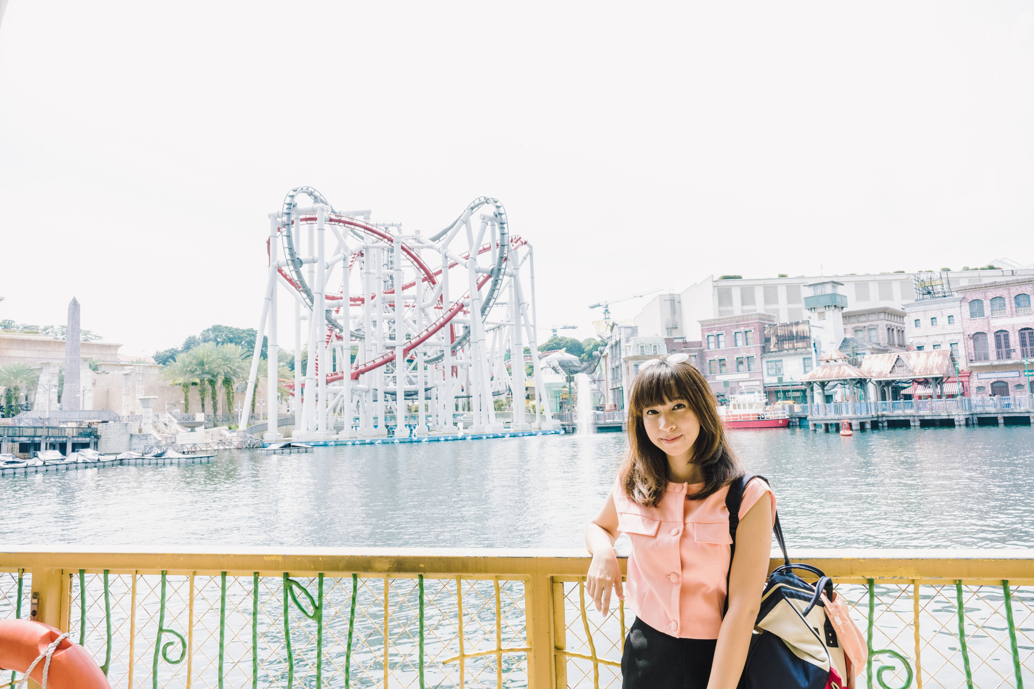 Sony a7 II + ZEISS Batis 25mm F2 sample photo. Universal studio singapore photography