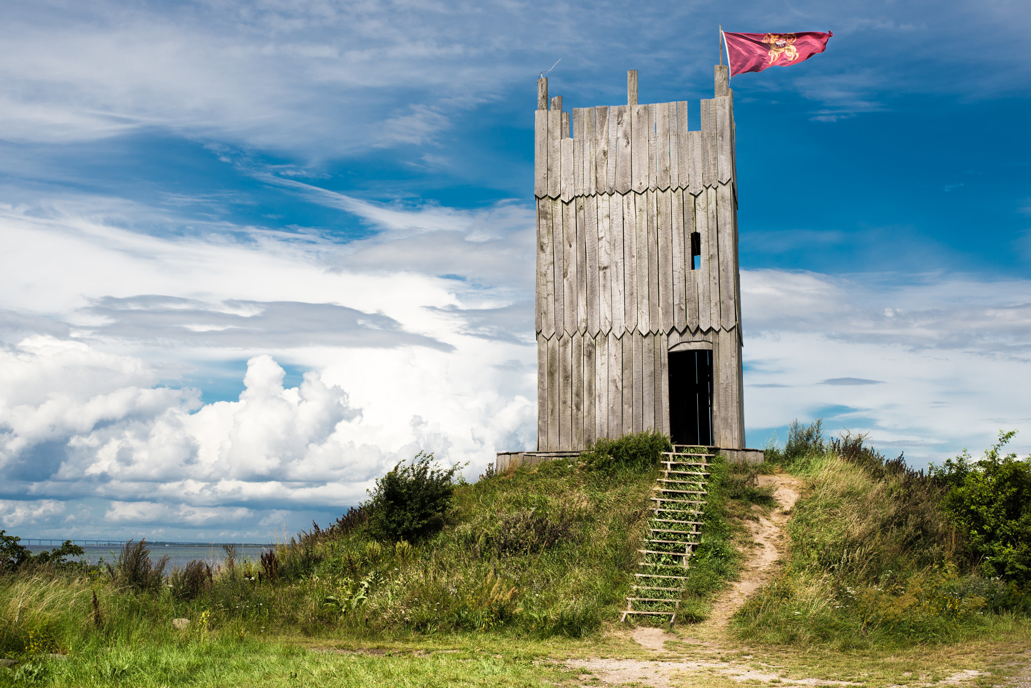 AF Zoom-Nikkor 35-70mm f/3.3-4.5 N sample photo. Sweden dreams - viking city gate, the tower photography
