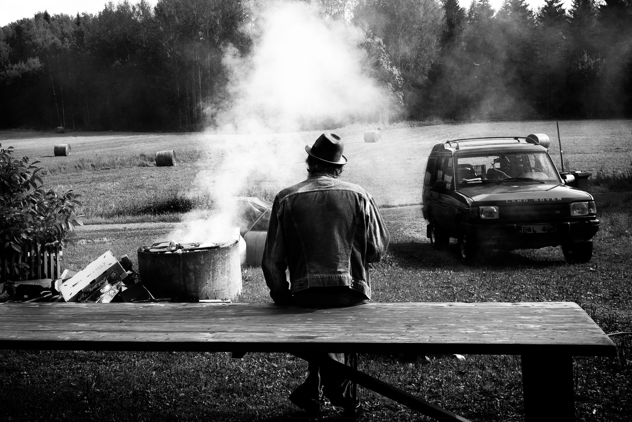 AF Zoom-Nikkor 35-70mm f/3.3-4.5 N sample photo. Sweden dreams - smoke without water photography