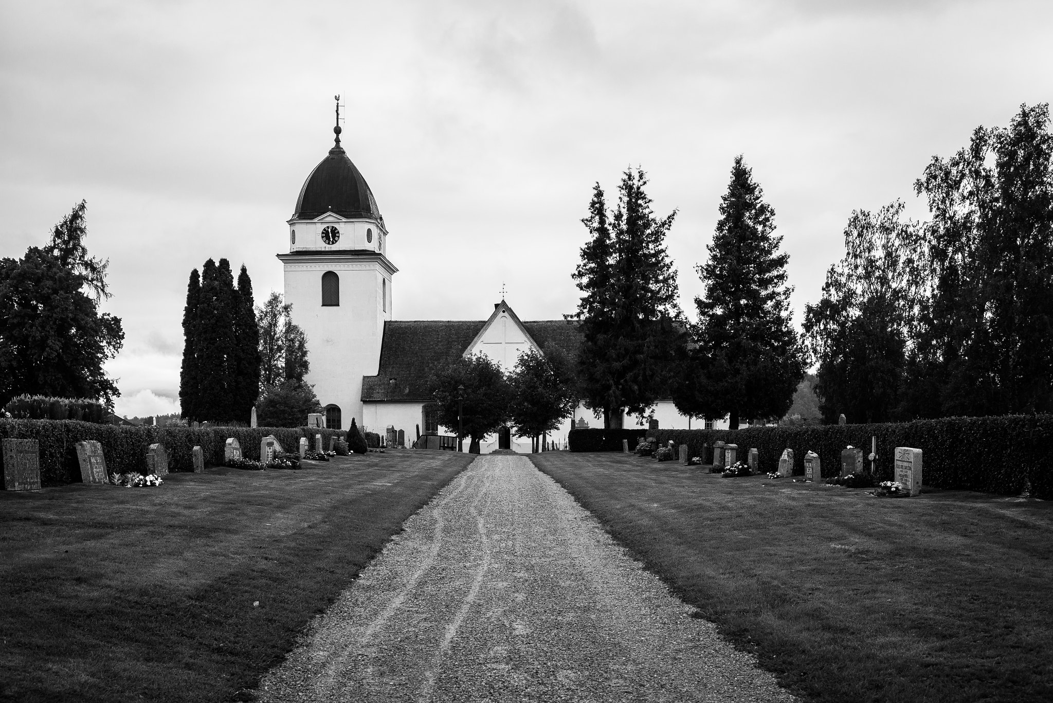 AF Zoom-Nikkor 35-70mm f/3.3-4.5 N sample photo. Sweden dreams - the church photography
