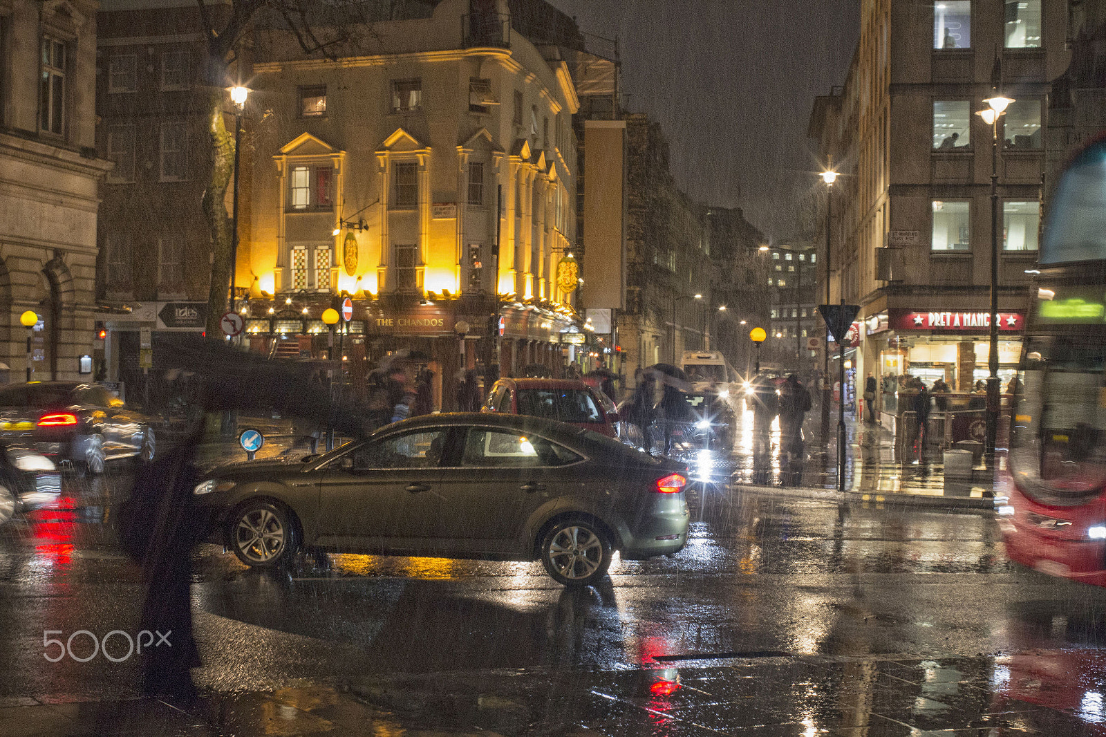 Canon EOS 70D + Canon EF 35mm F2 IS USM sample photo. London by night 1 photography