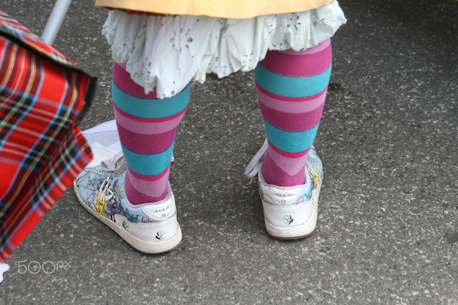 Canon EF 28-135mm F3.5-5.6 IS USM sample photo. Beine 1 photography