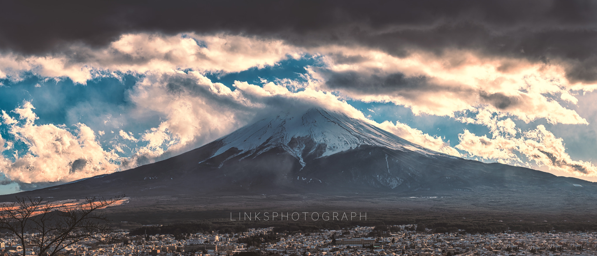 Nikon D810 sample photo. お客様の雪富士山アイスクリームが出来上がった～ photography