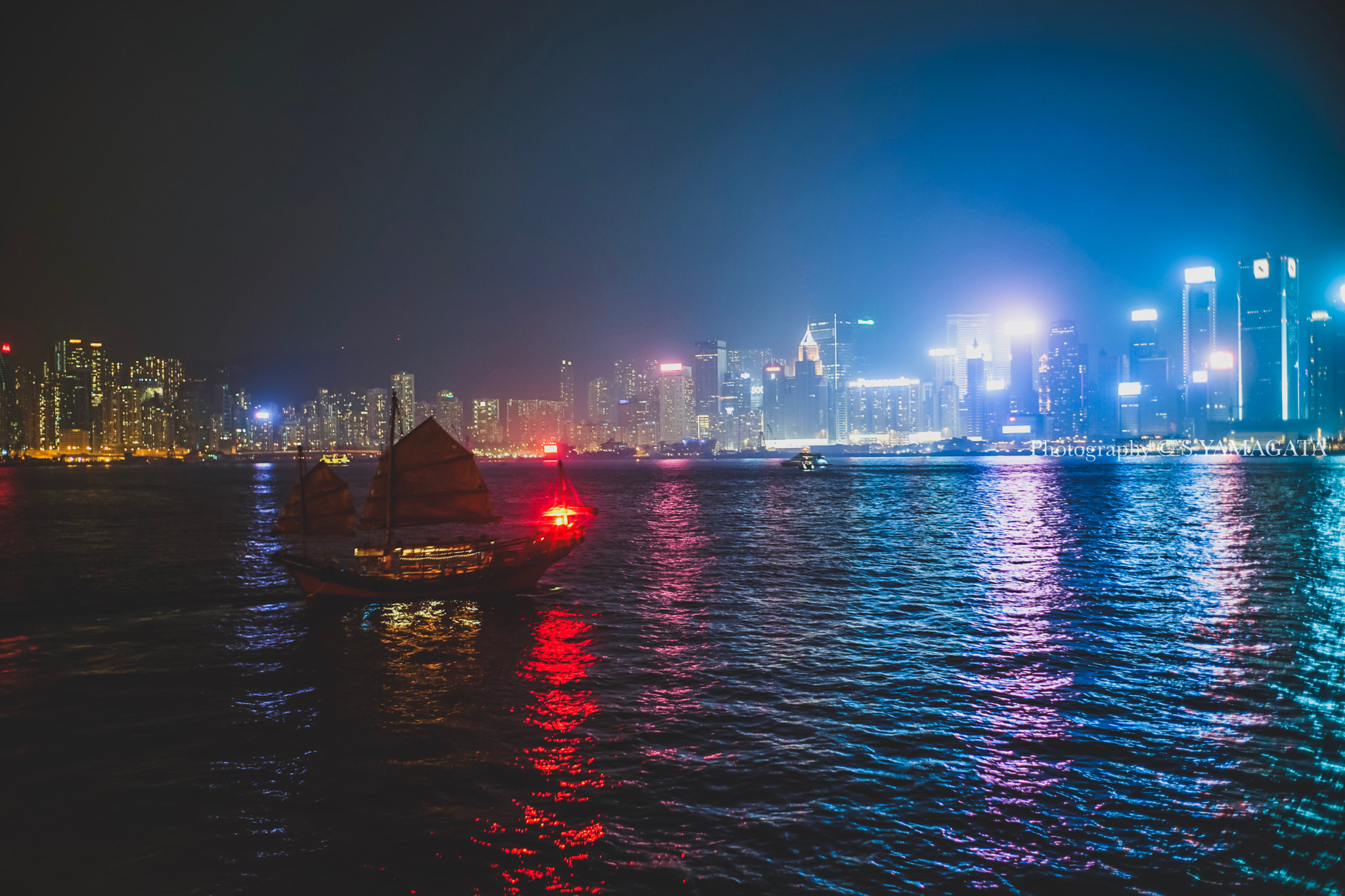 DT 40mm F2.8 SAM sample photo. Victoria harbour photography