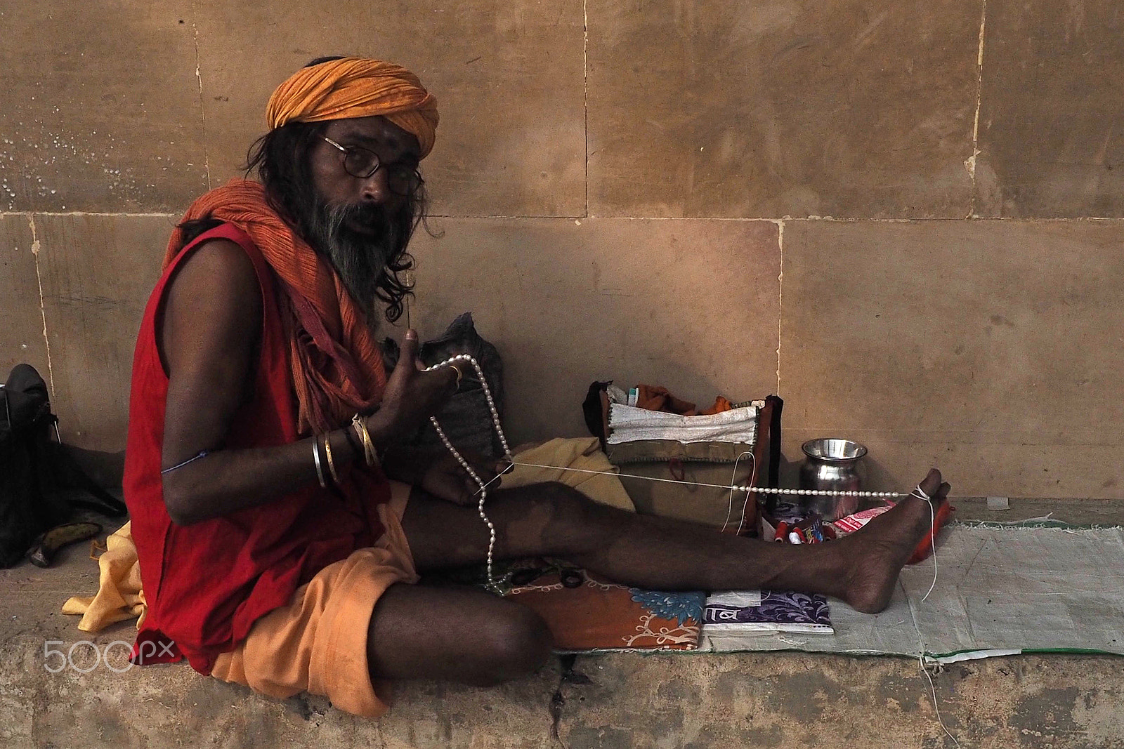 Olympus M.Zuiko Digital ED 12-40mm F2.8 Pro sample photo. Hindu monk photography