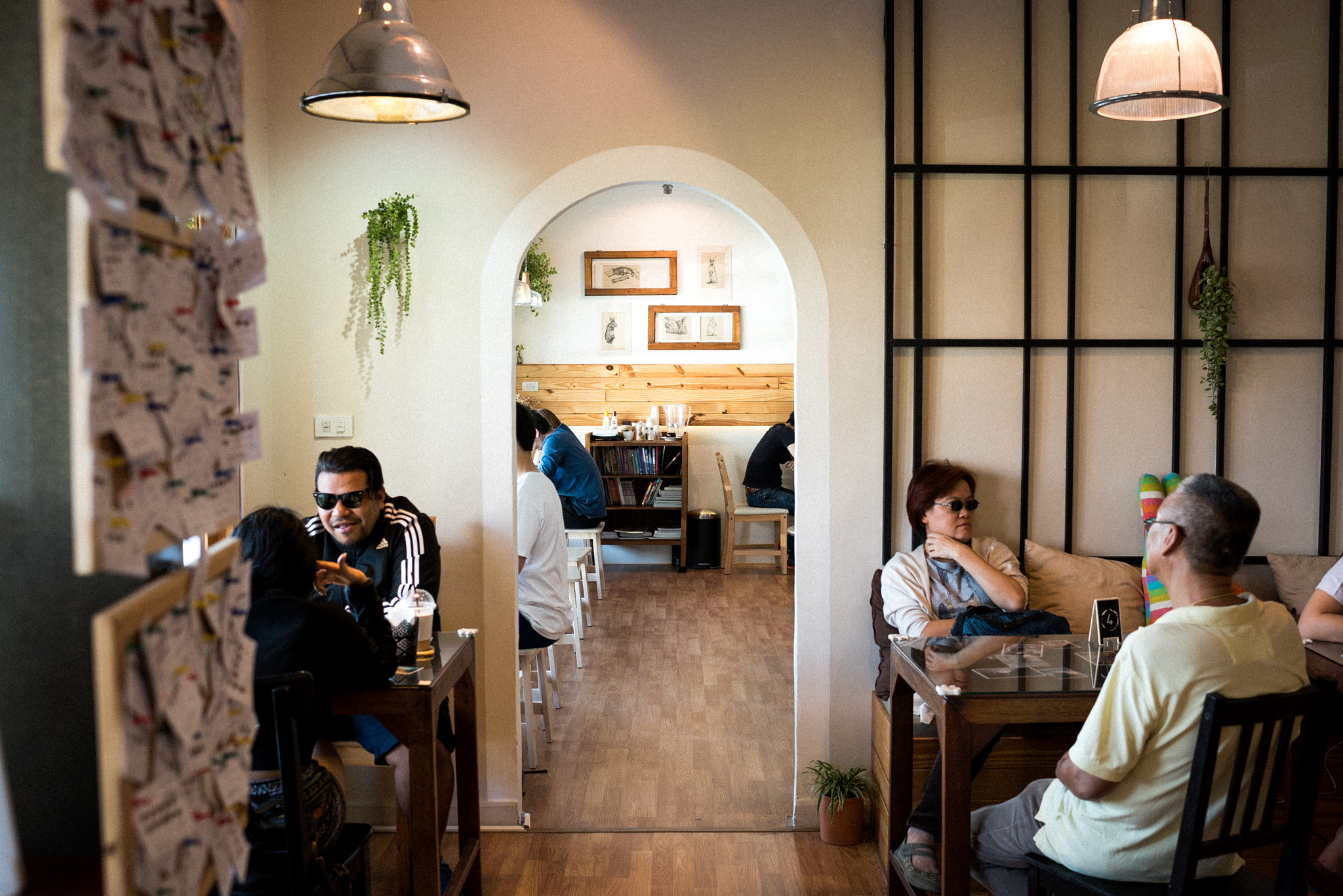 Nikon D810 + Nikon AF-S Nikkor 35mm F1.4G sample photo. Good atmosphere photography