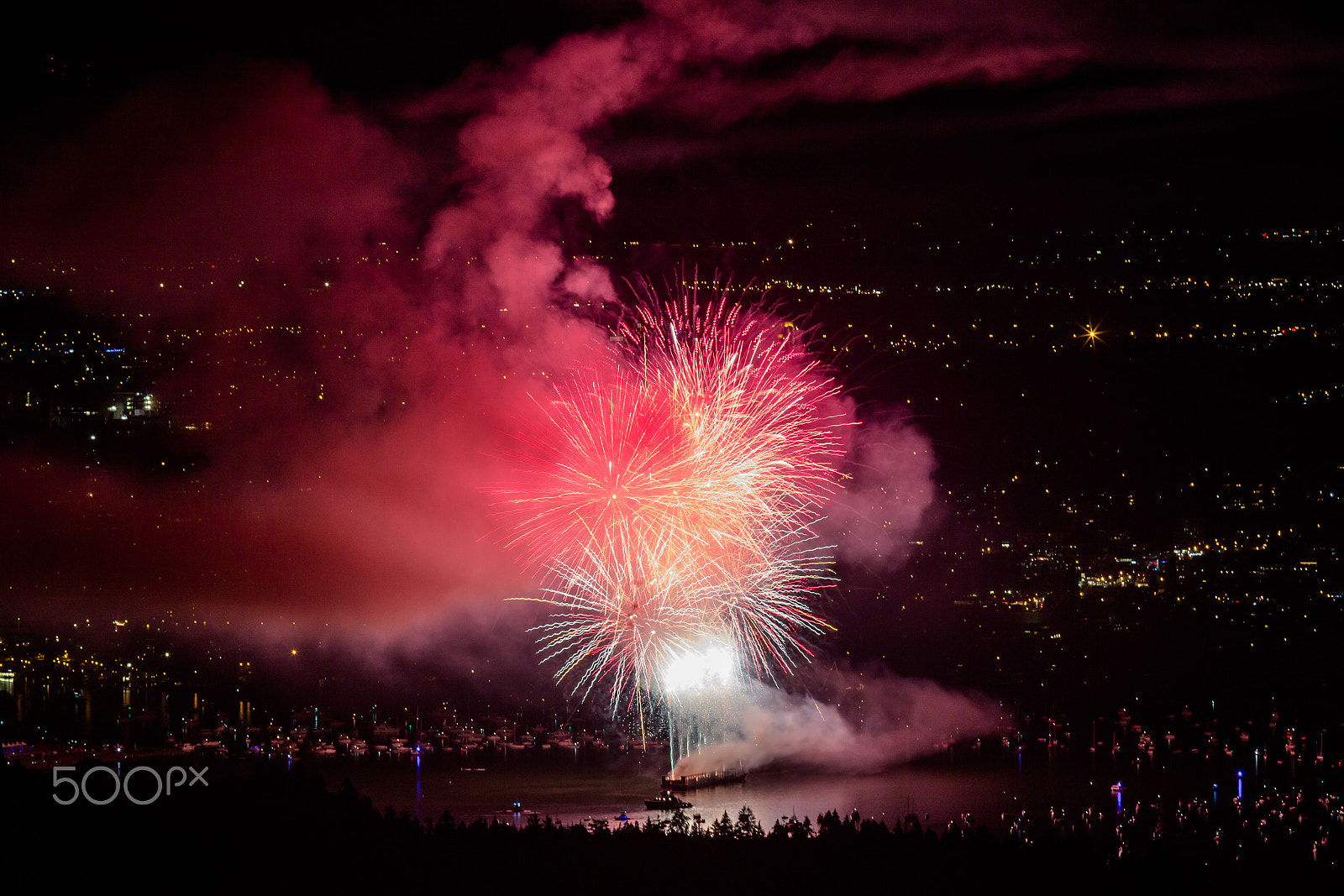 Canon EF 80-200mm f/2.8L sample photo. Vancouver celebration of light - australia photography