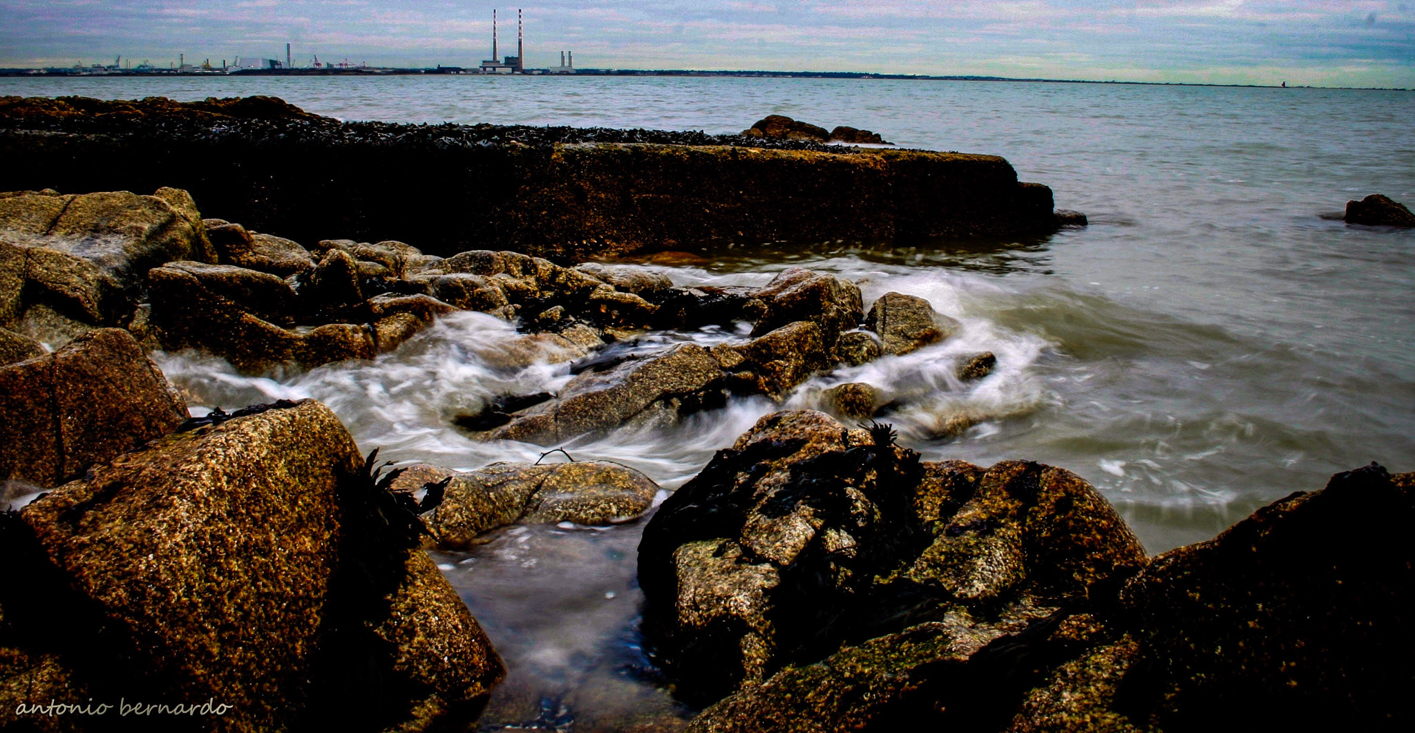 Canon EF-S 18-55mm F3.5-5.6 II sample photo. Blackrock sea photography