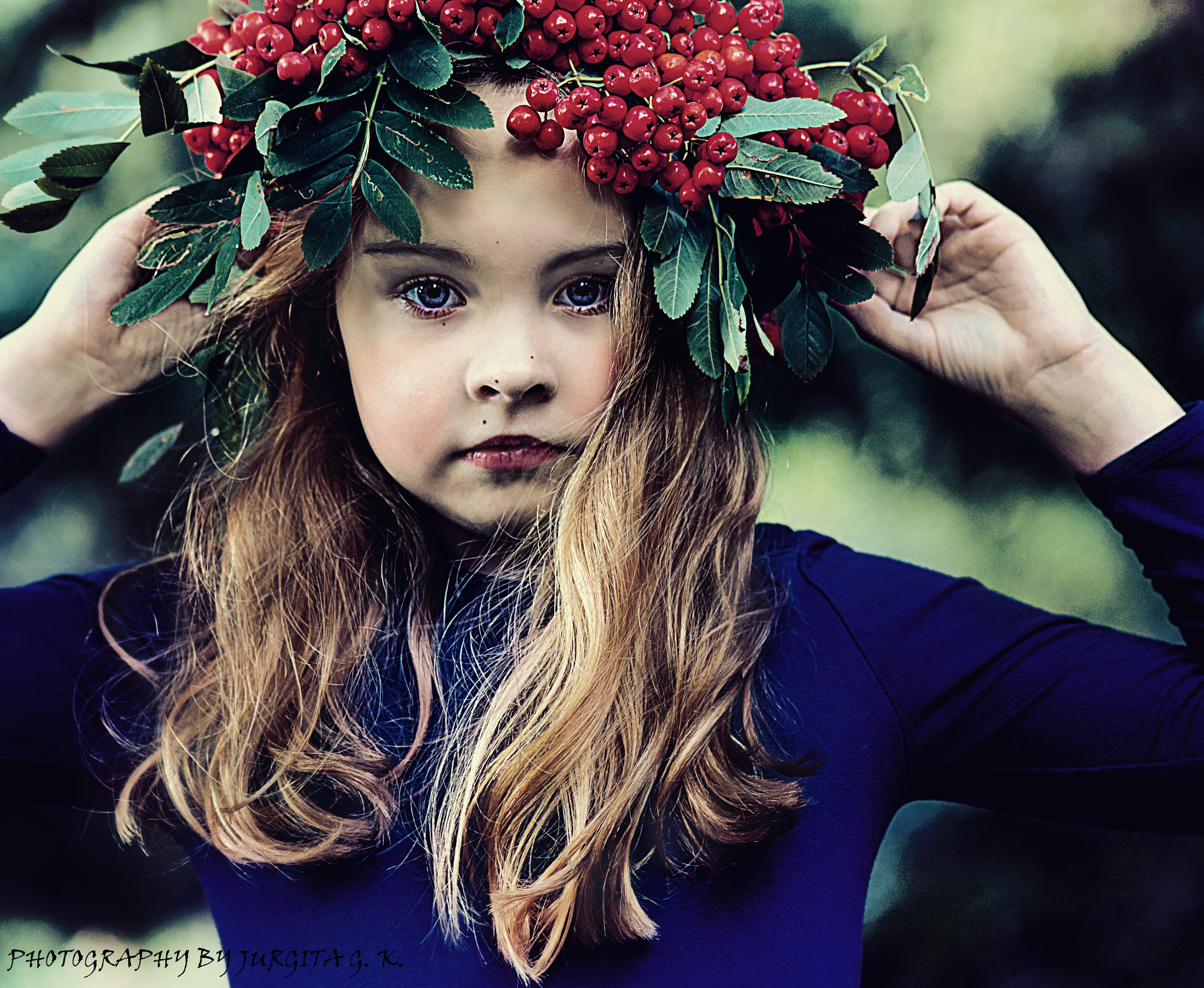 Sigma 70-300mm F4-5.6 APO DG Macro sample photo. Emilia photography
