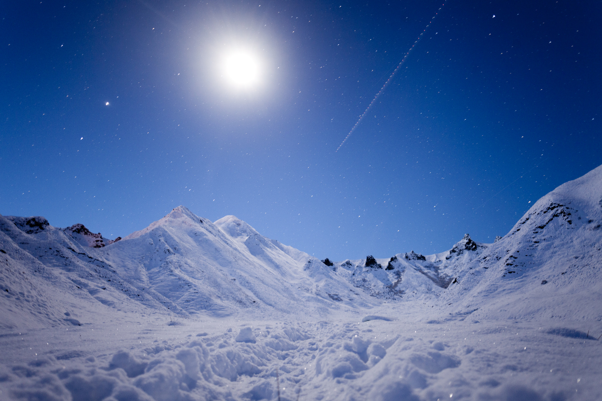 Canon EF 24mm F2.8 IS USM sample photo. Auvergne - mountain #53 photography