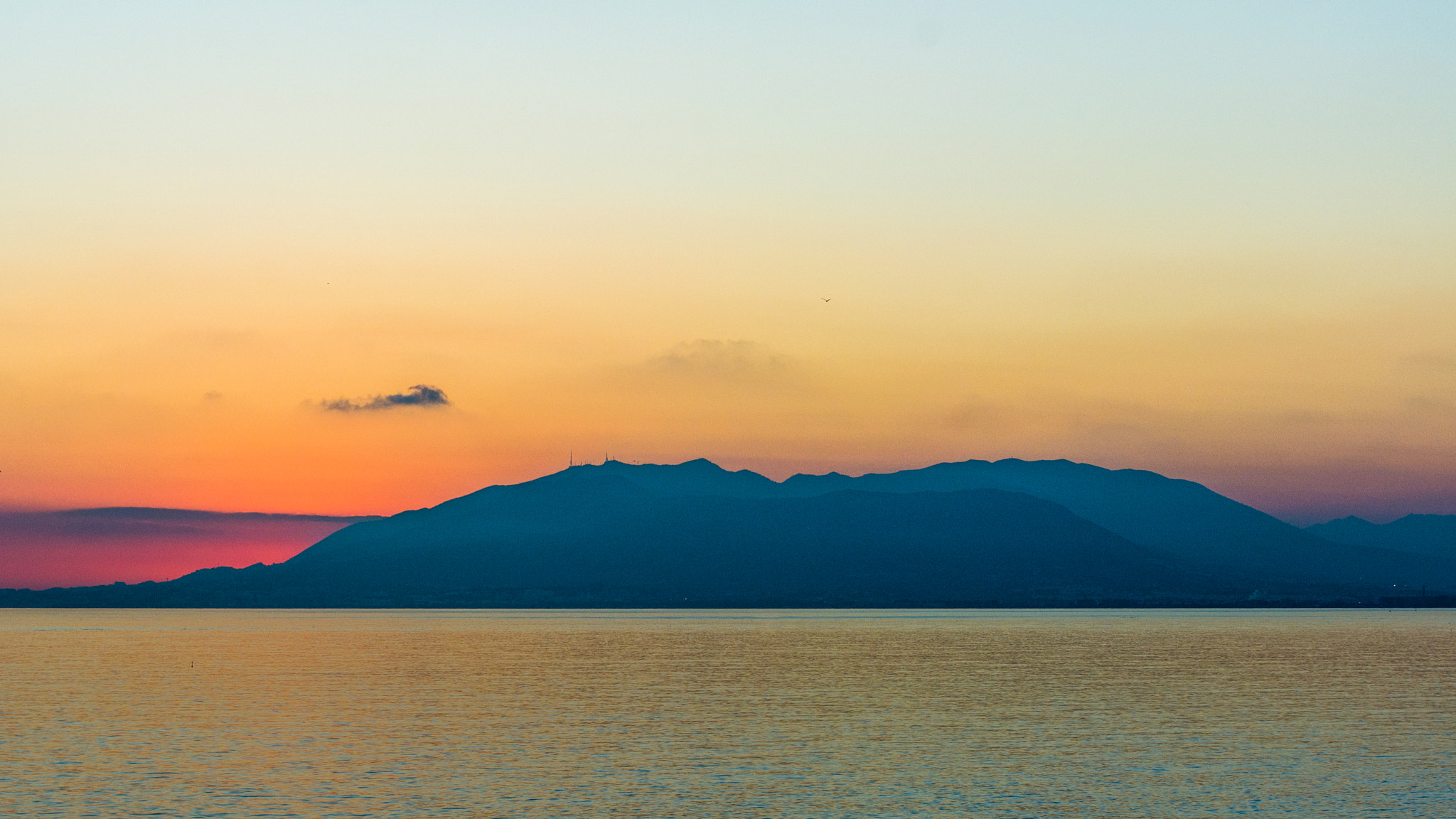 Nikon AF-S Nikkor 70-200mm F4G ED VR sample photo. Sunset 3 photography