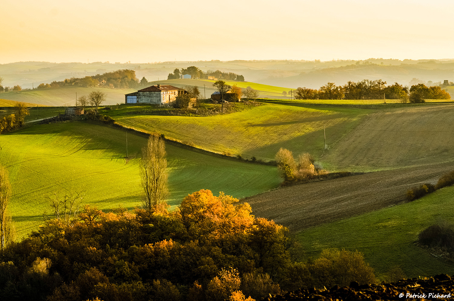 Nikon AF-S Nikkor 70-200mm F4G ED VR sample photo. Collines du volvestre photography