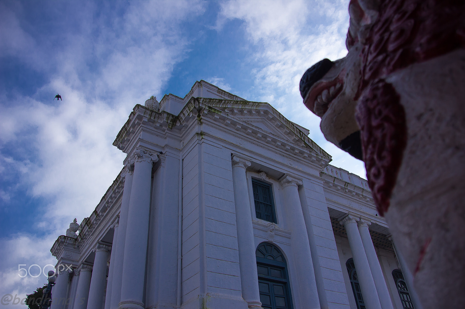 Canon EOS 550D (EOS Rebel T2i / EOS Kiss X4) sample photo. A different perspective.... basantapur palace photography