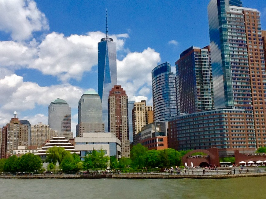 Apple iPad 2 sample photo. Battery park photography