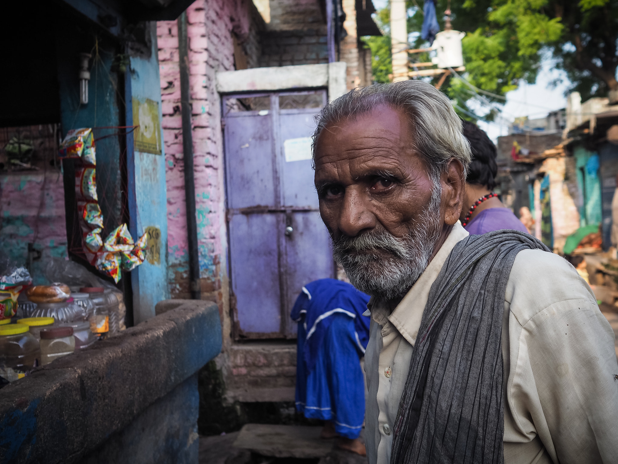 Olympus OM-D E-M10 II + Olympus M.Zuiko Digital 17mm F1.8 sample photo. Shadipur slum 4 photography