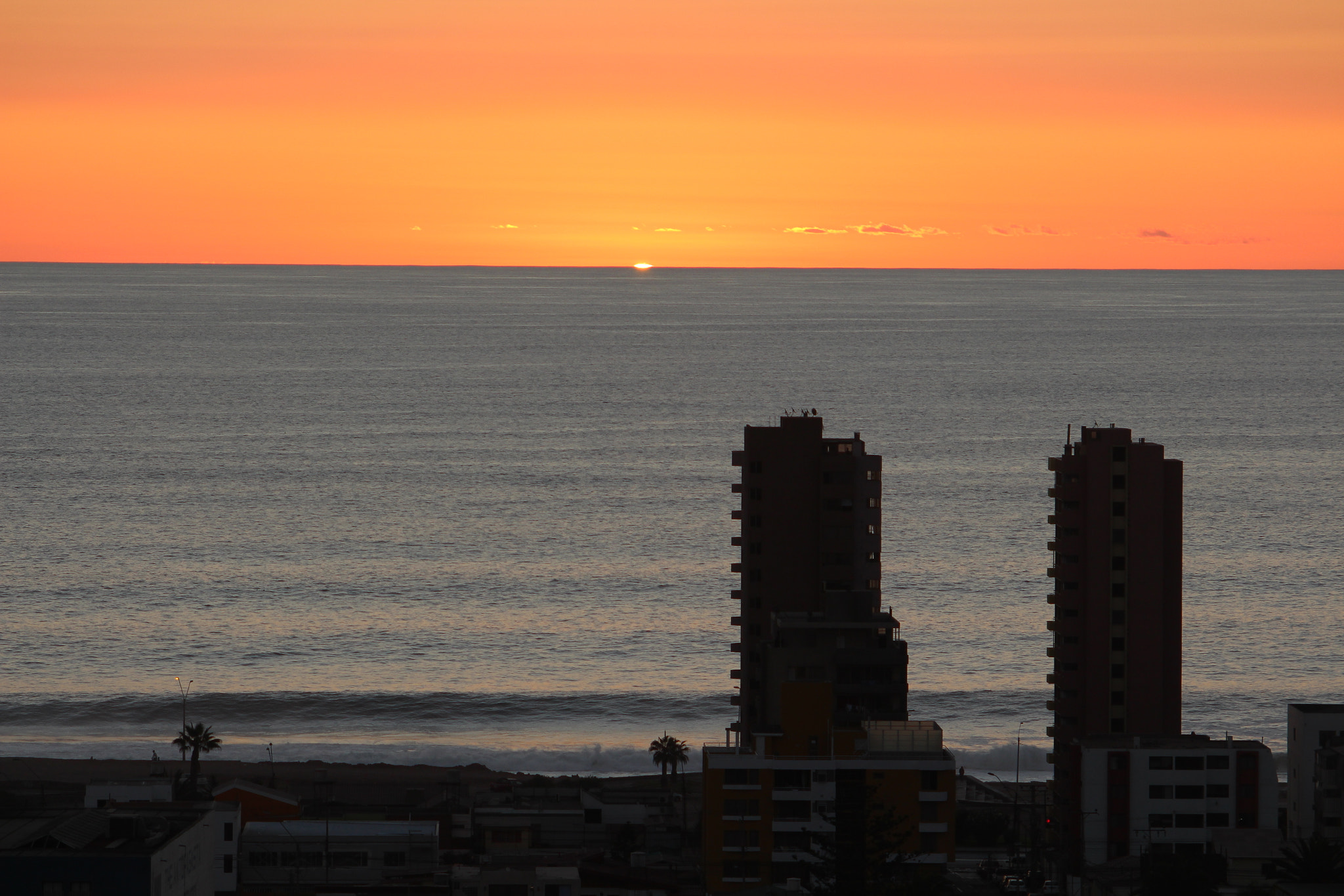 Canon EF 55-200mm F4.5-5.6 II USM sample photo. Last light photography