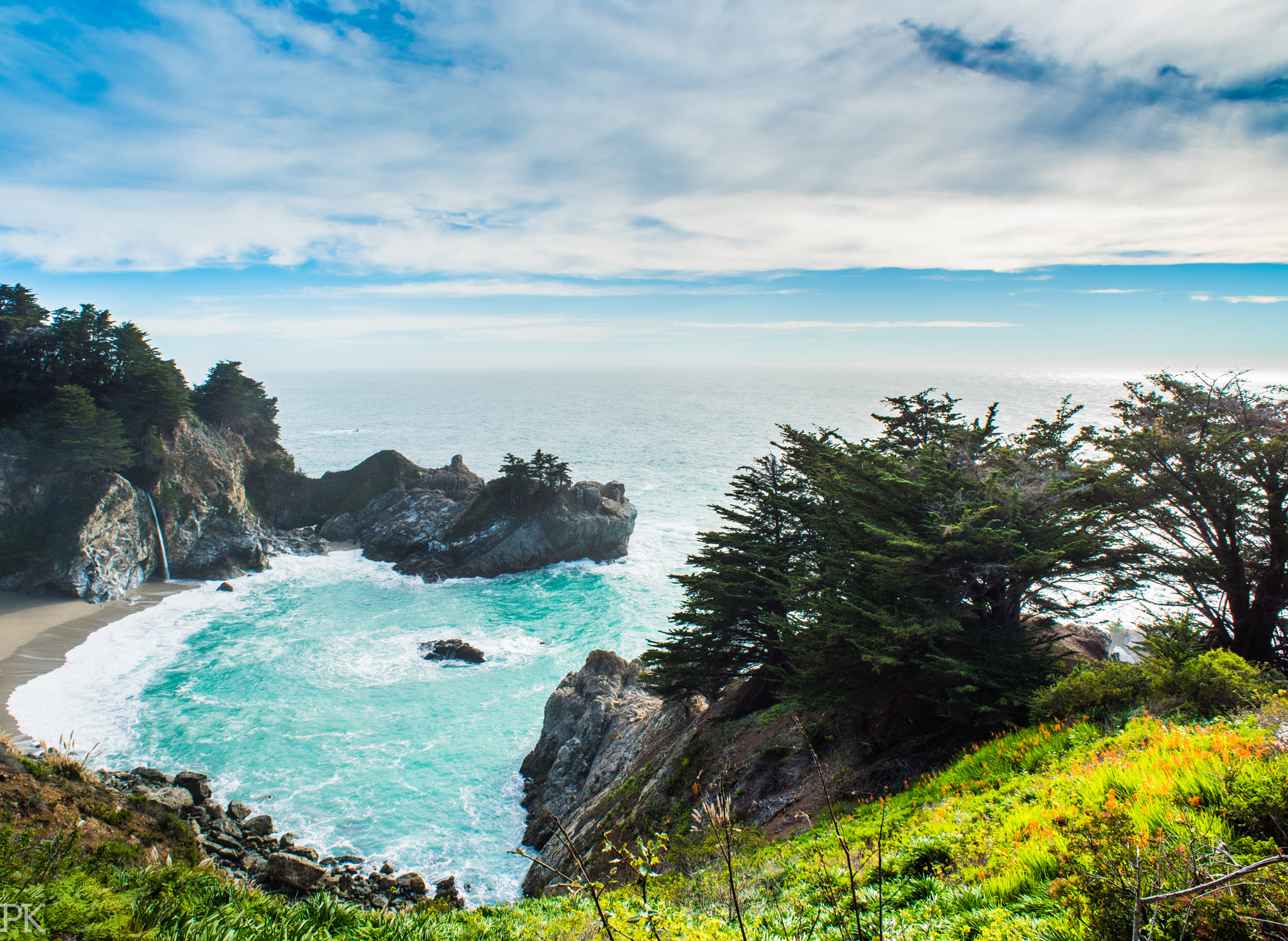 Nikon D810 + Nikon AF Nikkor 20mm F2.8D sample photo. Waterfall by the sea photography