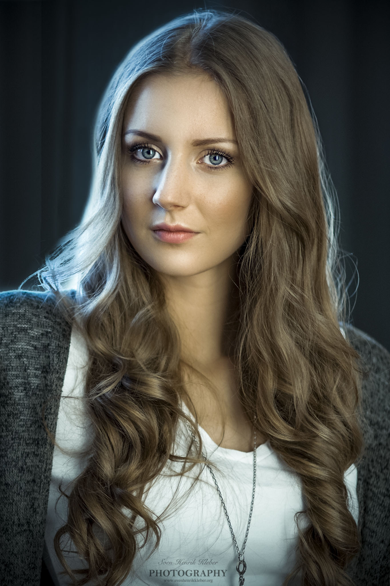Sigma 85mm F1.4 EX DG HSM sample photo. Vanessa photography