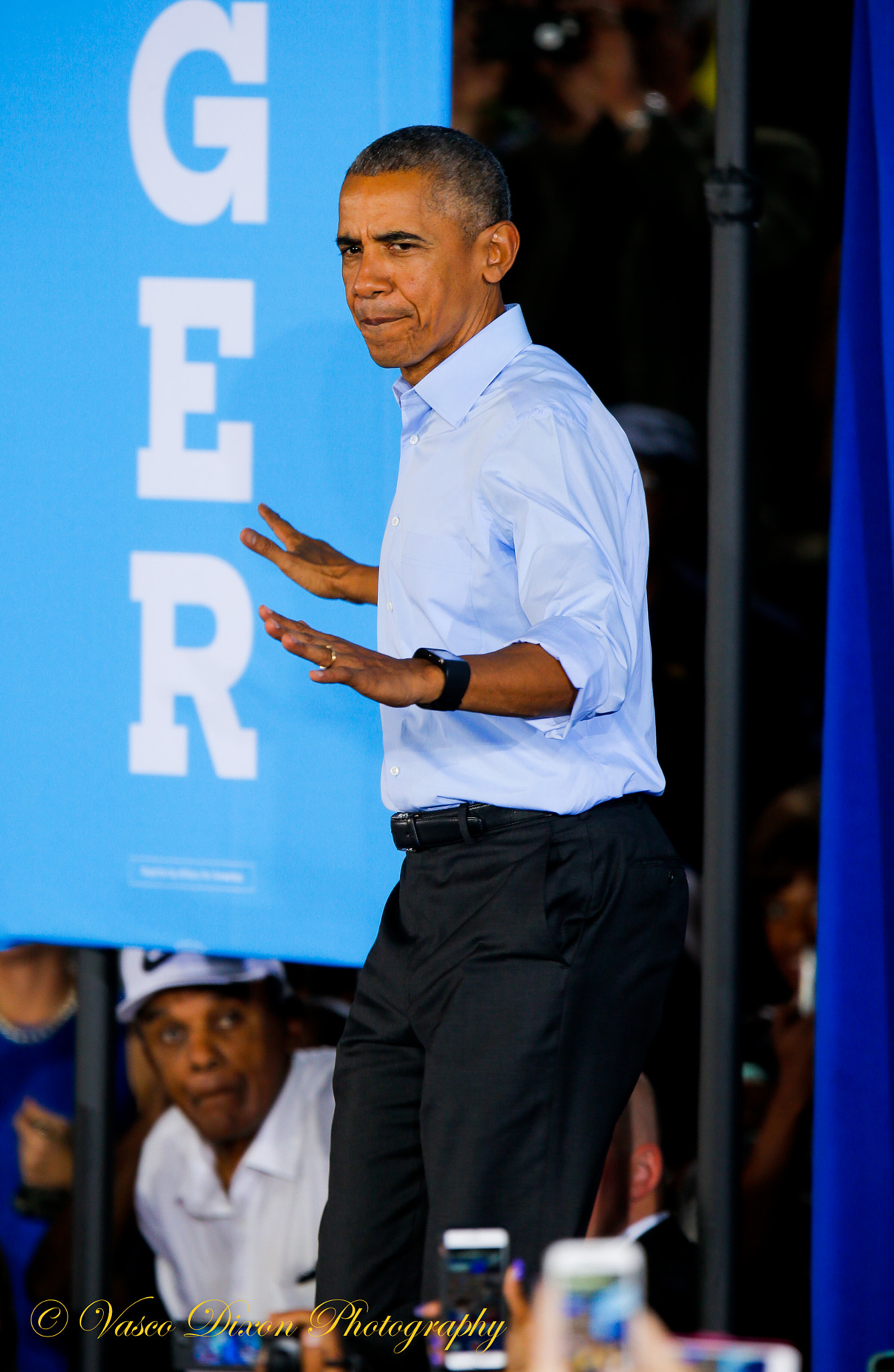 Canon EOS-1D X + Canon EF 300mm F2.8L IS USM sample photo. President obama photography