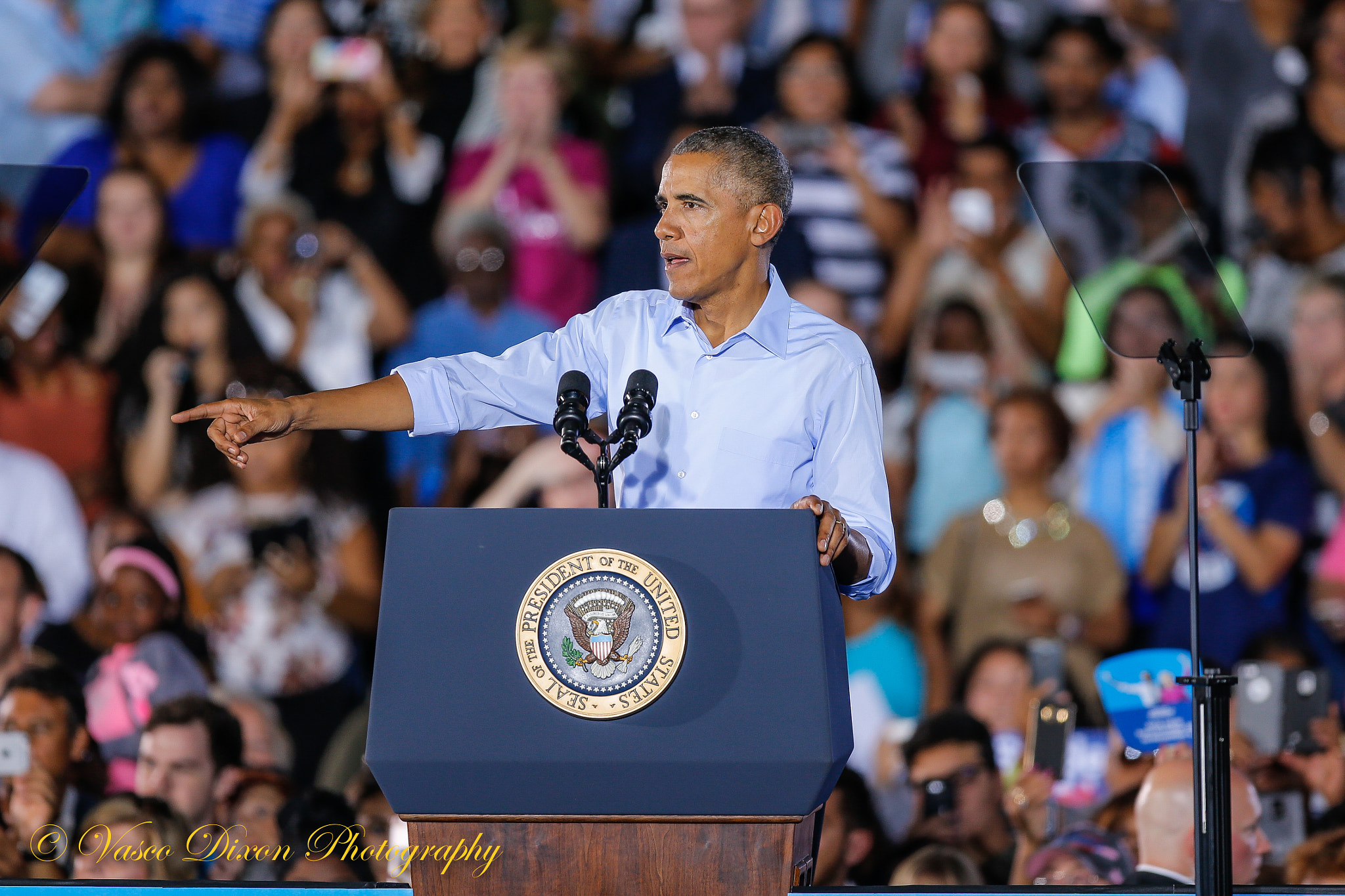 Canon EF 300mm F2.8L IS USM sample photo. President obama photography