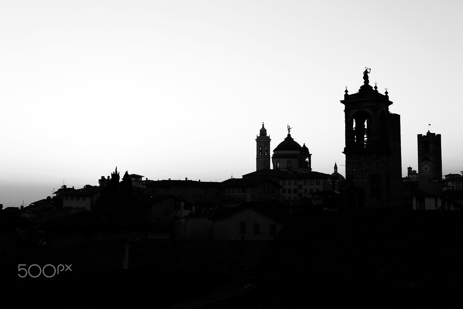 Canon EF-S 17-85mm F4-5.6 IS USM sample photo. Città alta al tramonto photography