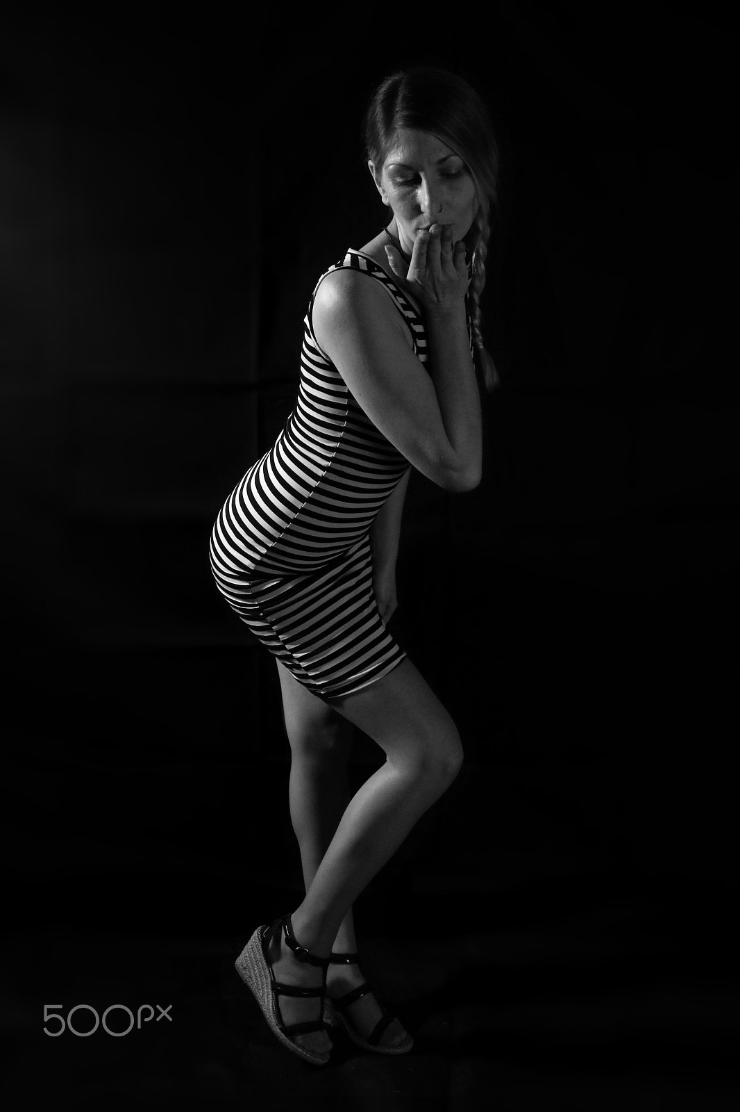Canon EF-S 24mm F2.8 STM sample photo. Img photography