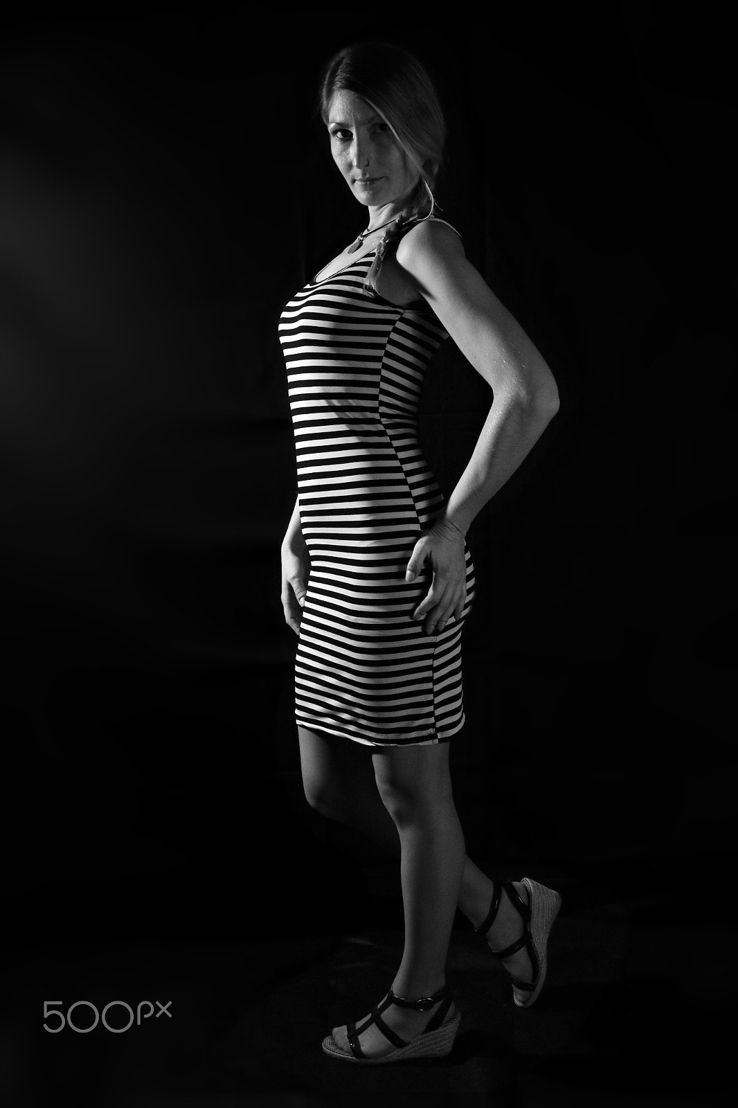 Canon EF-S 24mm F2.8 STM sample photo. Img photography