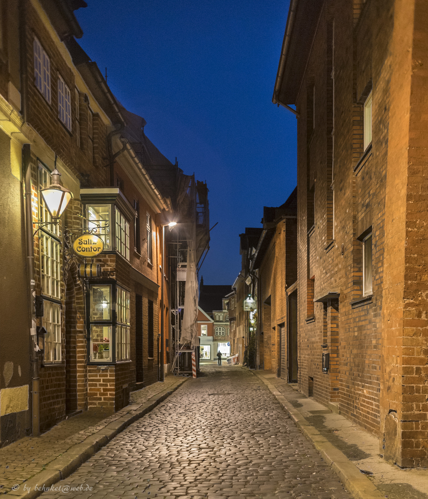 Sony a7 II + Canon EF 40mm F2.8 STM sample photo. Altstadt photography