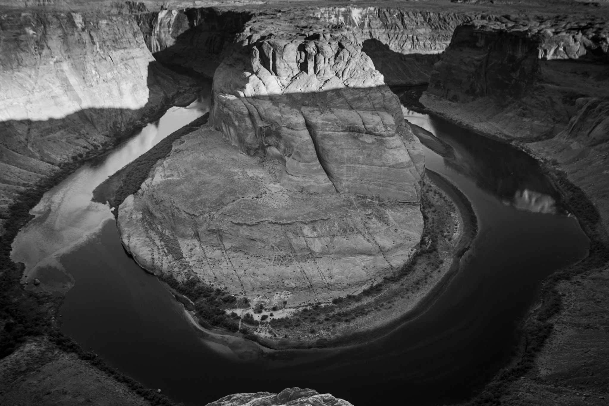 Canon EOS-1D Mark II + Tamron AF 19-35mm f/3.5-4.5 sample photo. Horseshoe bend arizona photography