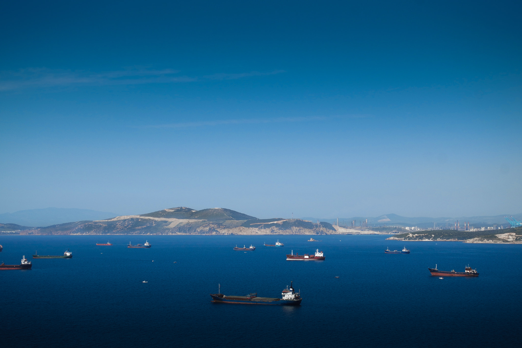 Samsung NX mini sample photo. Blue and blue photography