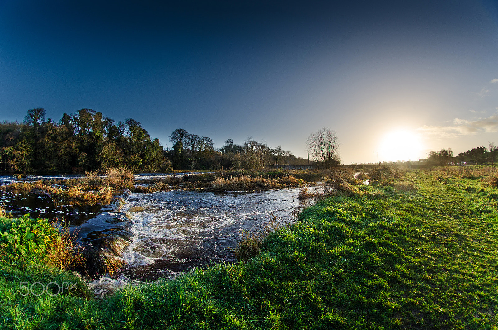 Nikon D7000 + Samyang 8mm F3.5 Aspherical IF MC Fisheye sample photo. Boyne at slane blend photography