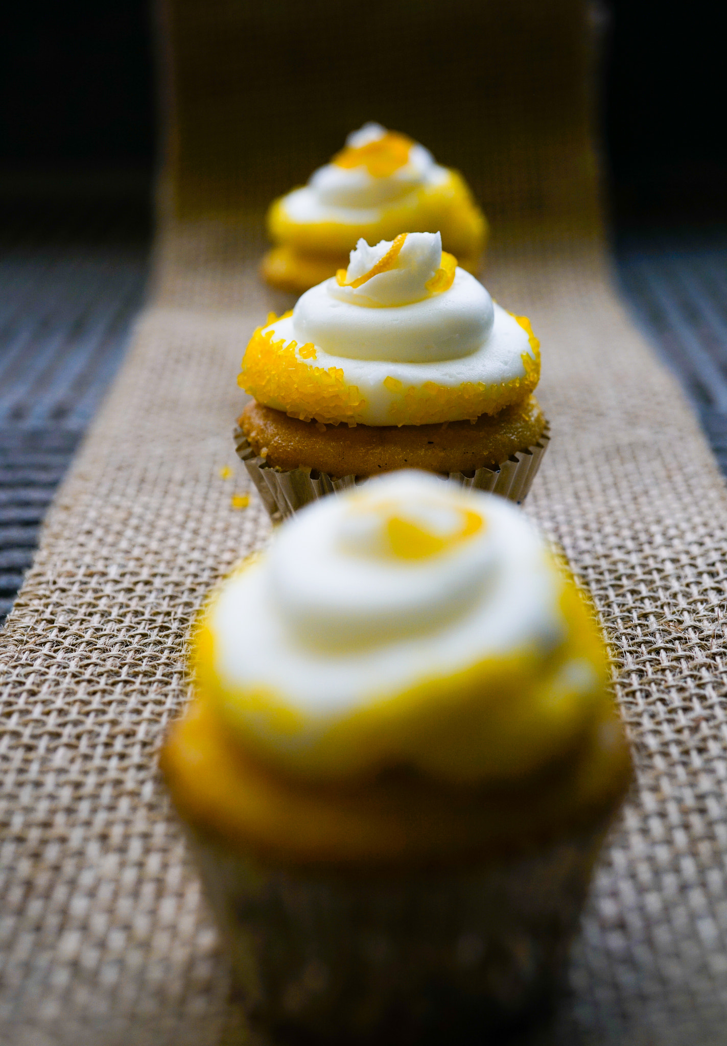 Sony FE 50mm F2.8 Macro sample photo. Lemon surprise photography