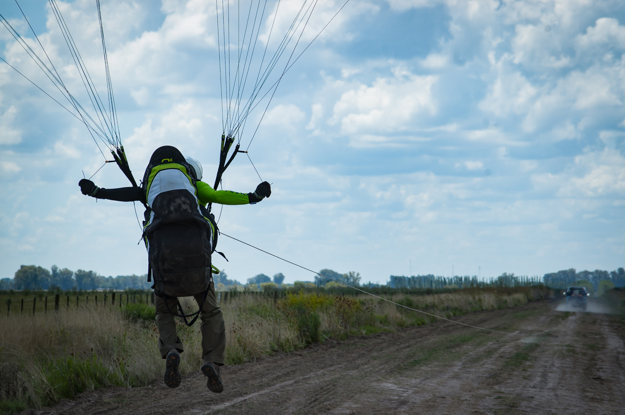 Nikon D70 sample photo. Paragliding photography