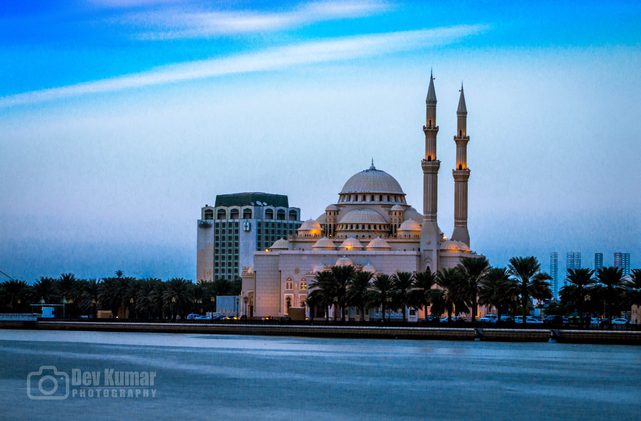 Canon EOS 650D (EOS Rebel T4i / EOS Kiss X6i) + EF75-300mm f/4-5.6 sample photo. The mosque photography