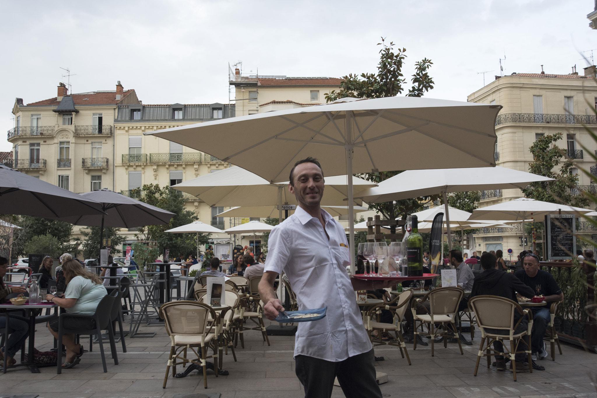 Nikon D810 sample photo. Server who never understood a word i said photography
