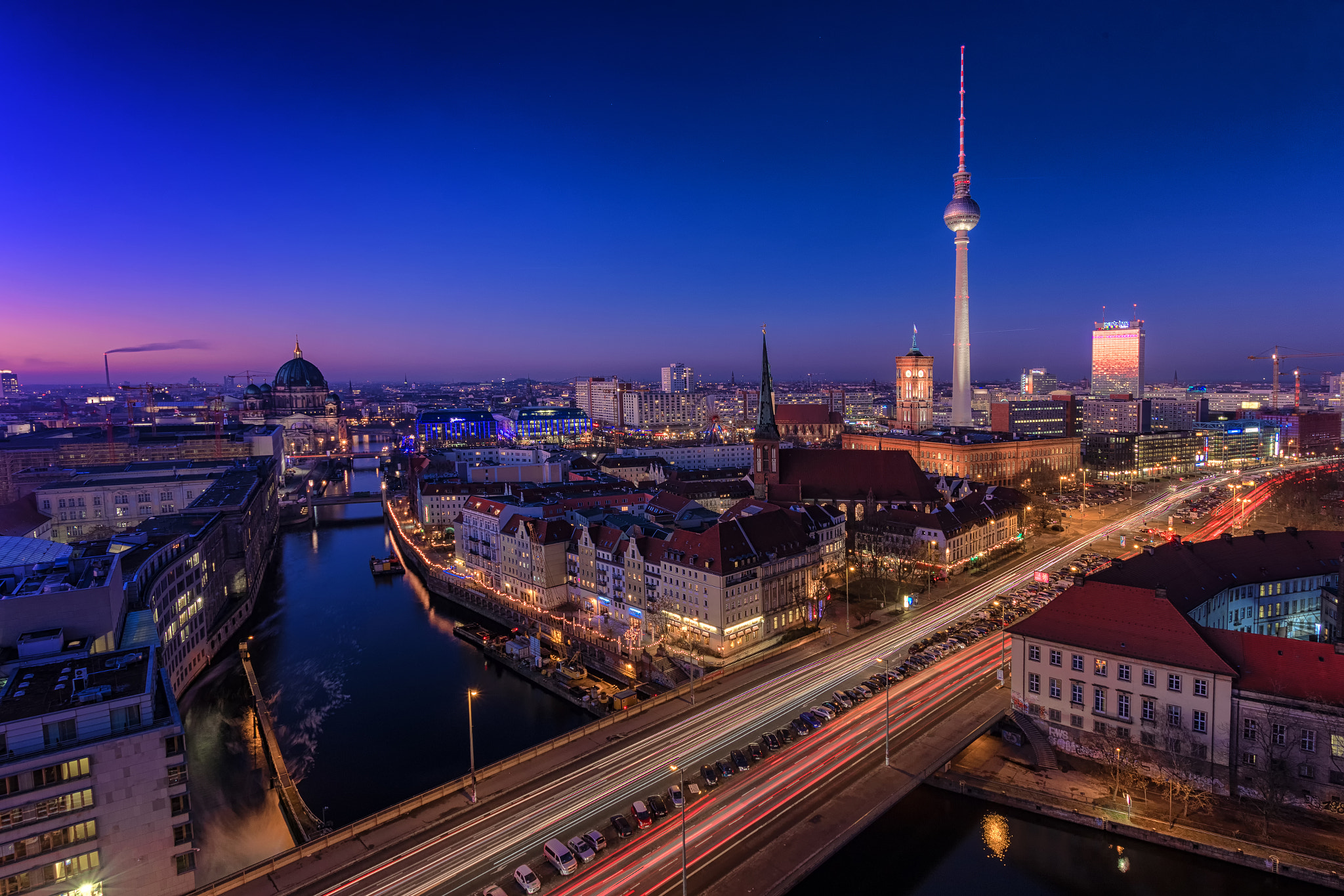 Sigma 10-20mm F3.5 EX DC HSM sample photo. Berlin photography