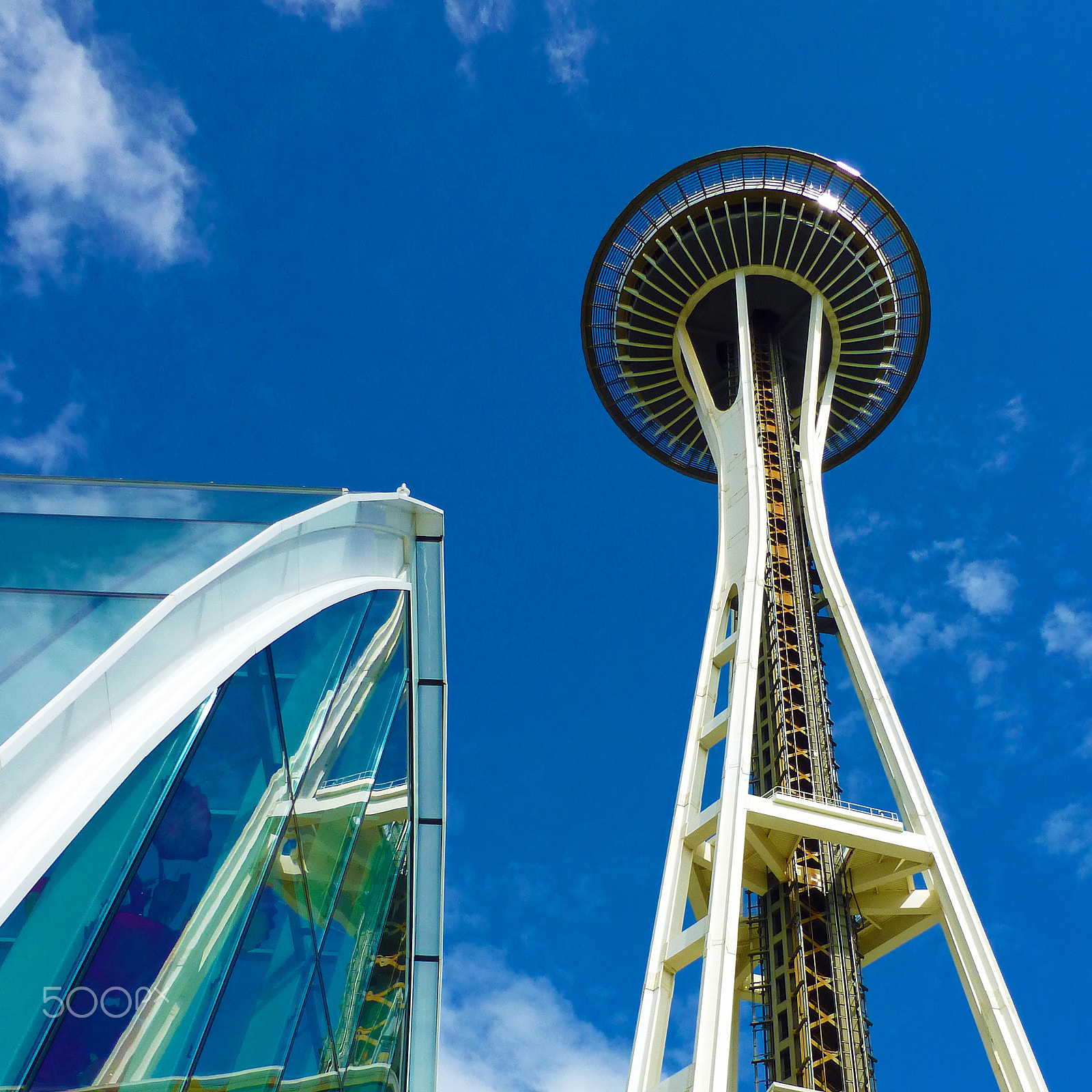 Panasonic Lumix DMC-ZS20 (Lumix DMC-TZ30) sample photo. Space needle photography