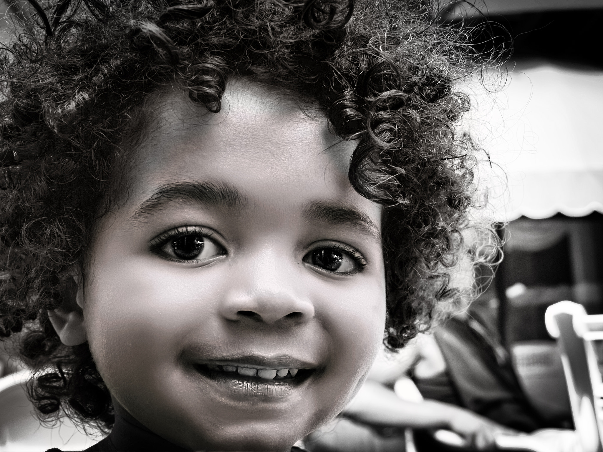 OLYMPUS 18mm-180mm Lens sample photo. Beach baby photography