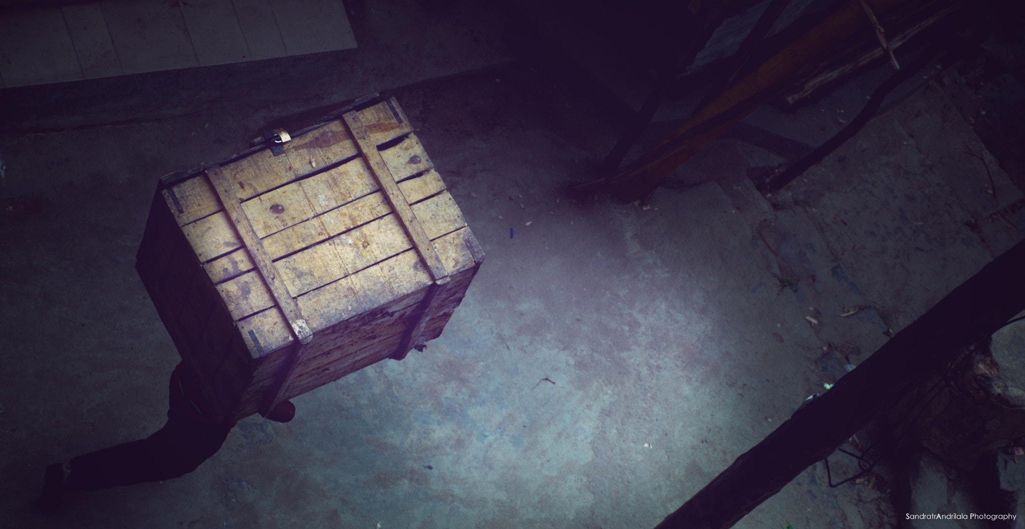 Nikon D300S sample photo. Wooden box photography
