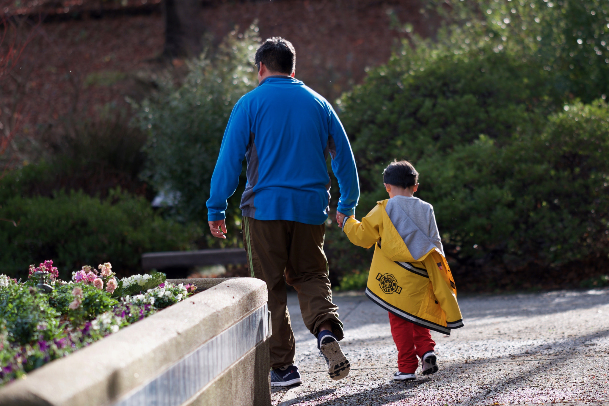 Fujifilm X-T1 sample photo. Like father like son...just look at their stride! photography