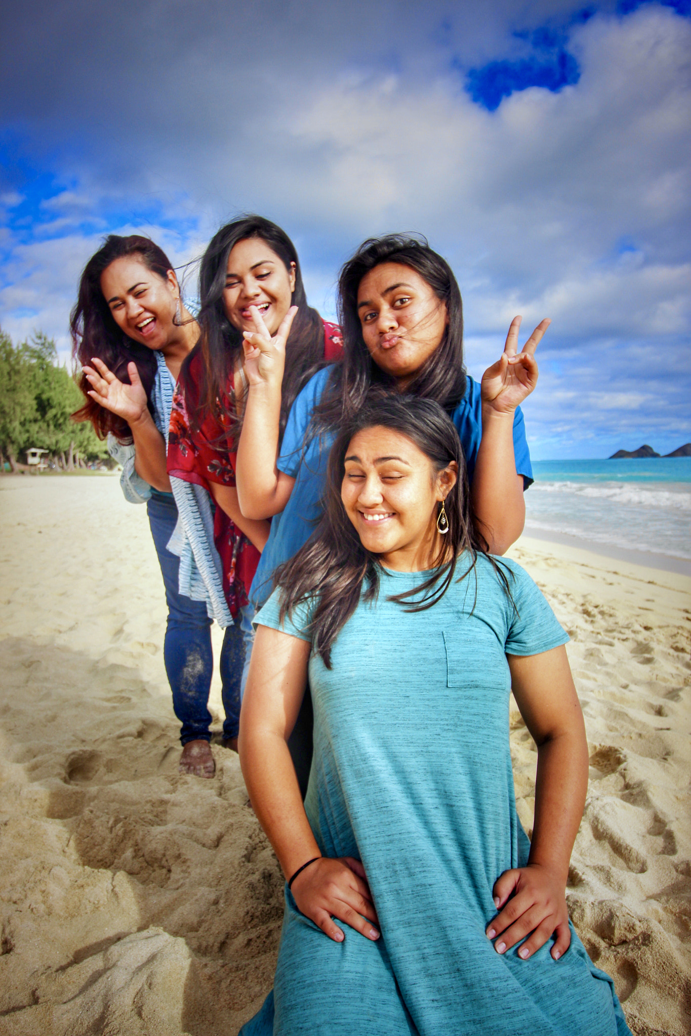 Canon EOS 700D (EOS Rebel T5i / EOS Kiss X7i) sample photo. A family who laughs together stay together photography