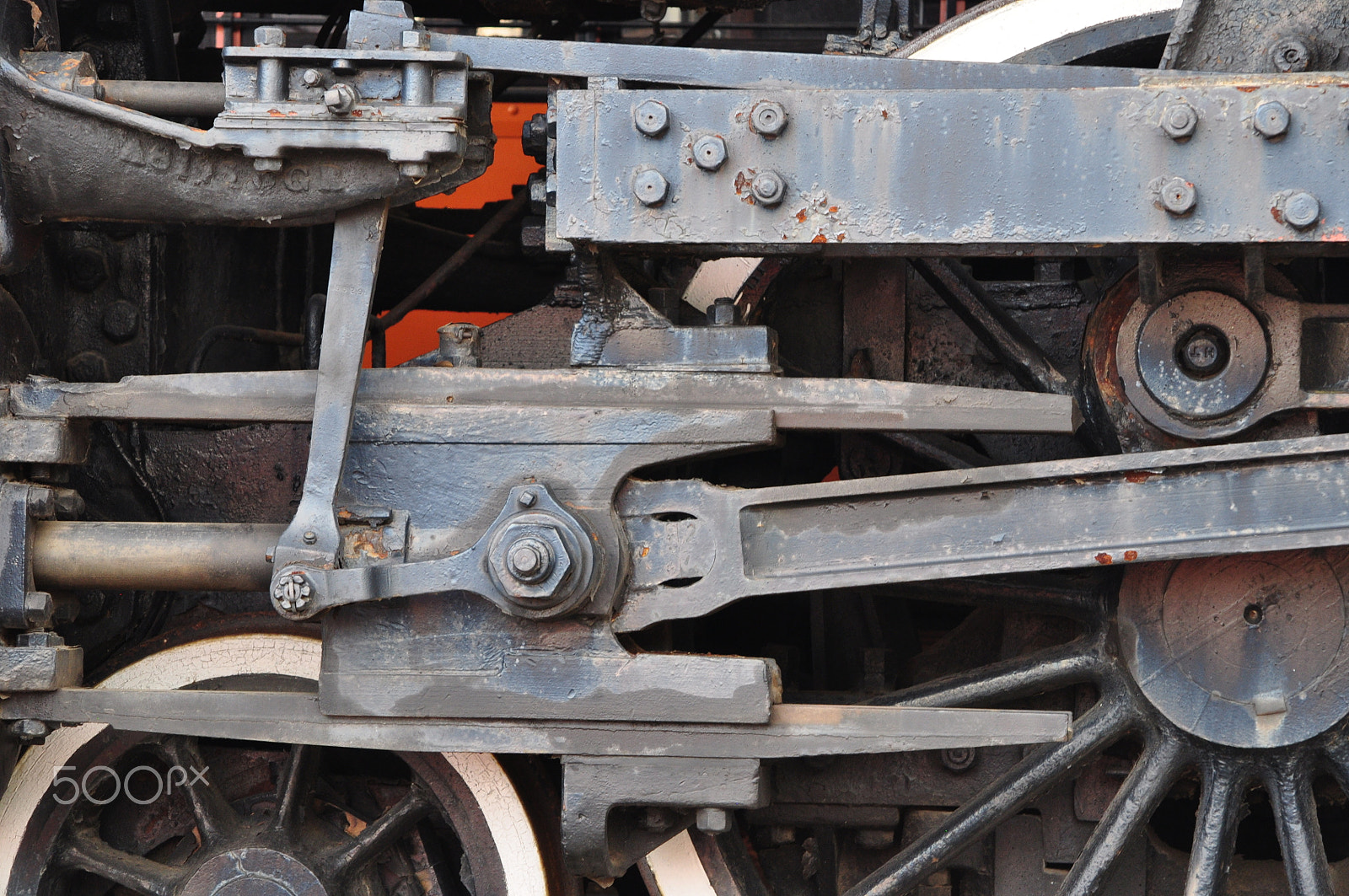 Nikon D5000 sample photo. Iron wheels 01 photography