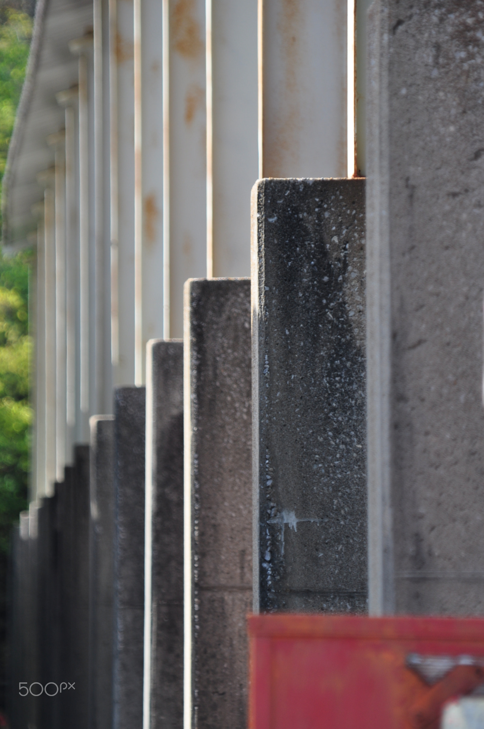 Nikon D5000 sample photo. Pillars photography