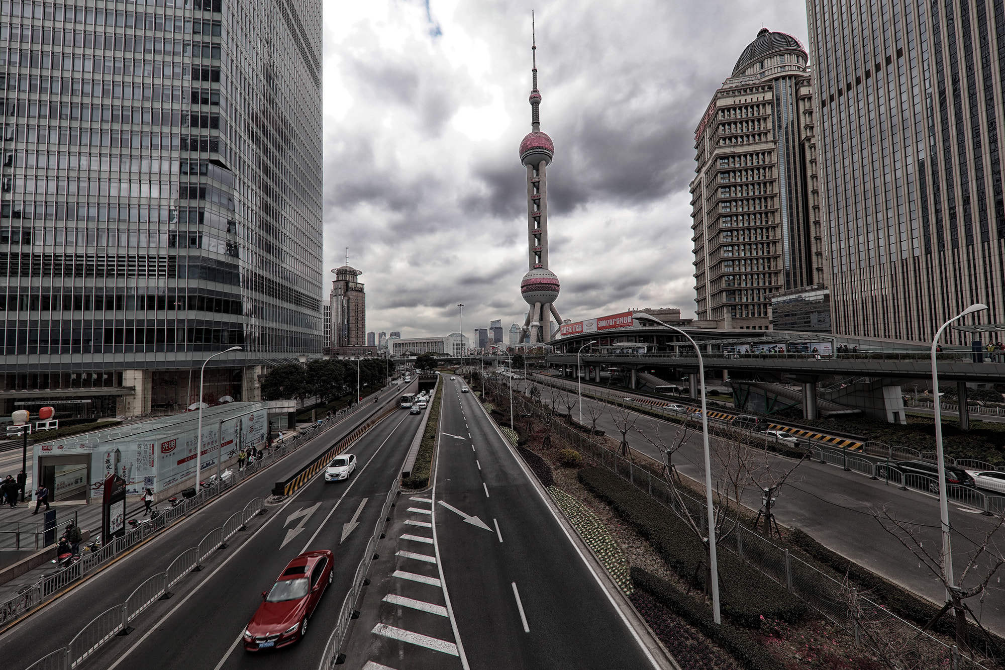 Canon EOS 5DS + Canon EF 17-40mm F4L USM sample photo. Shanghai.china photography