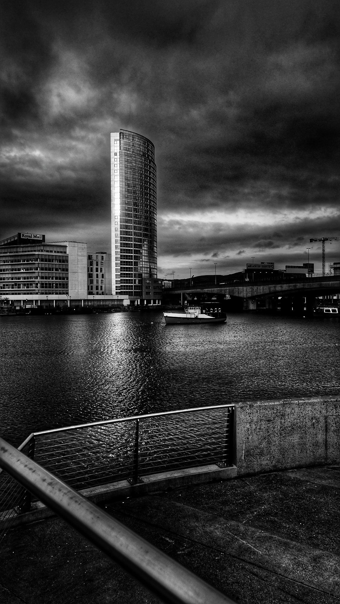 Panasonic Lumix DMC-GX7 sample photo. Sky city photography