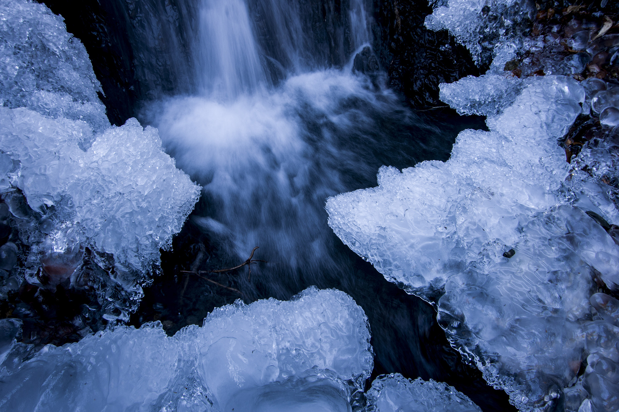 Pentax K-1 sample photo. Ice world photography