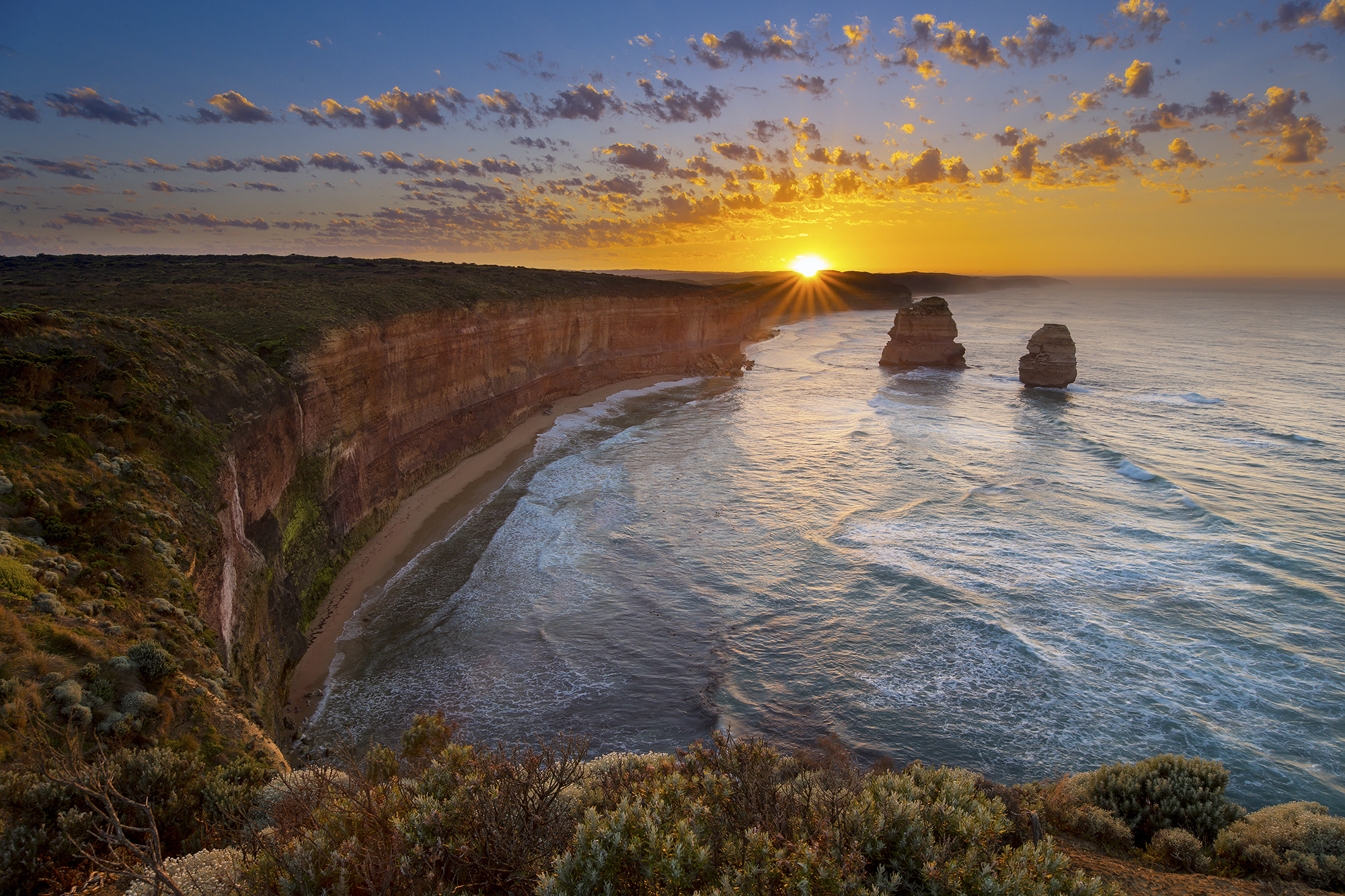 Tokina AT-X Pro 12-24mm F4 (IF) DX sample photo. Sunrise @ 12 apostles photography